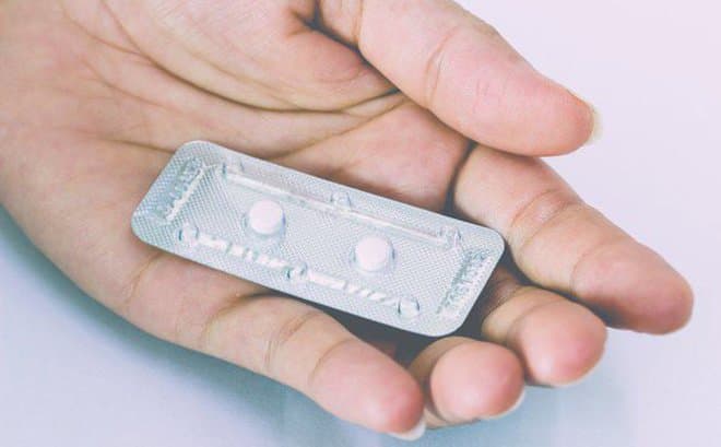 Uống thuốc tránh thai khẩn cấp bị ra máu có nguy hiểm không?