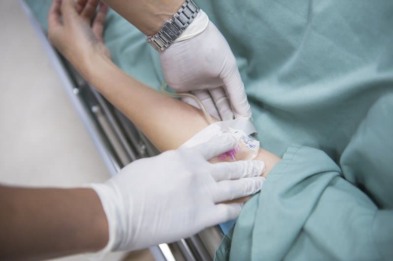 Chụp CT là gì? Trường hợp nào cần tiêm thuốc cản quang?