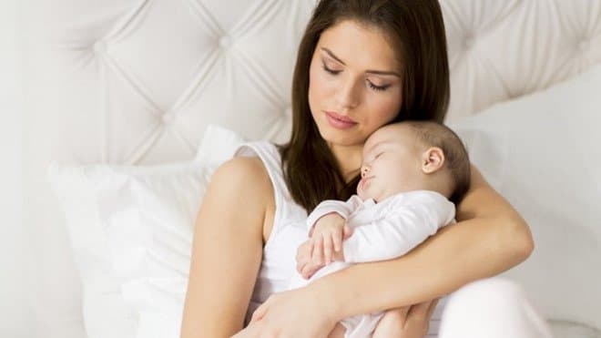 Trầm cảm sau sinh: Nguyên nhân và cách điều trị