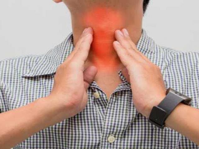 Viêm amidan ở người lớn có nguy hiểm không?