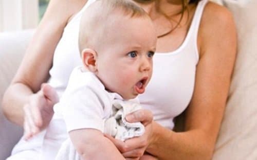 Đặt Catheter theo dõi huyết áp trong điều trị suy hô hấp trẻ em