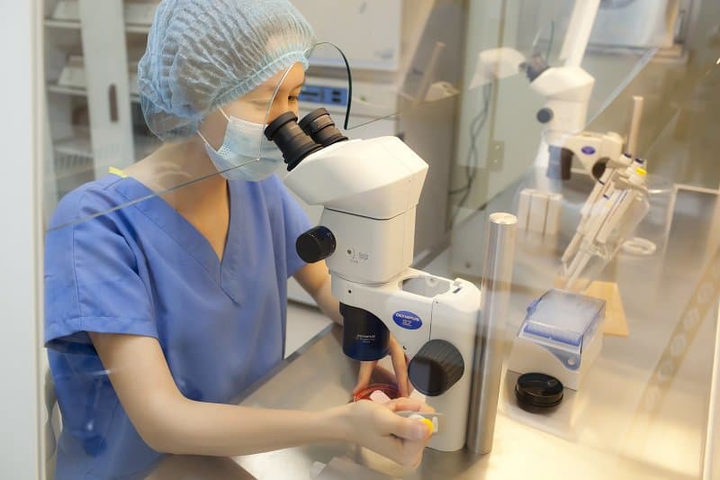 Theo dõi nang noãn khi thực hiện thụ tinh ống nghiệm IVF
