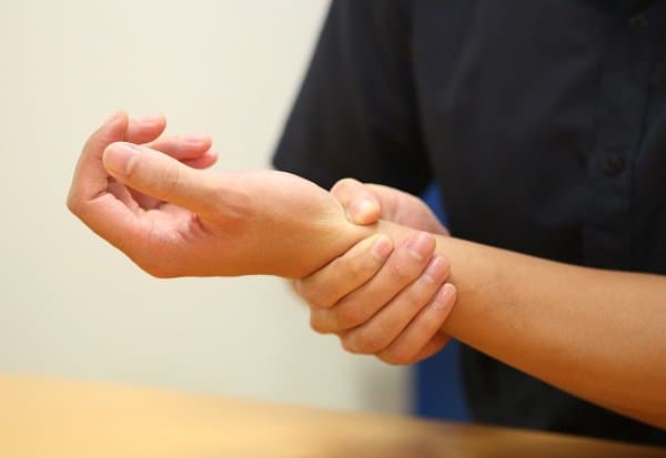 Thông tin chi tiết khi chụp cộng hưởng từ ở khớp cổ tay