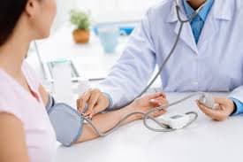 Những người huyết áp cao bị nhiễm Coronavirus có nguy hiểm không?