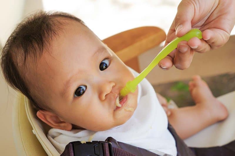 Chẩn đoán rối loạn nuốt ở trẻ bại não
