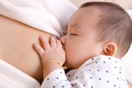 Sữa về nhanh - cách này vừa an toàn, vừa hiệu quả