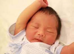 Hiện tượng vặn mình ở trẻ sơ sinh