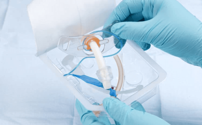 Chỉ định mở khí quản cấp cứu