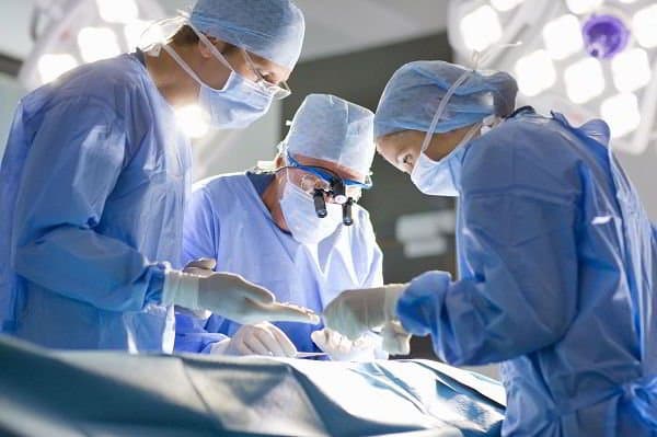 Phẫu thuật điều trị u xơ tử cung hiệu quả