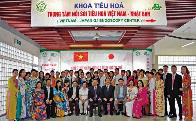 Khám và nội soi dạ dày, đại tràng cùng với Bác sĩ Tiêu hóa, gan Bệnh viện Bạch Mai