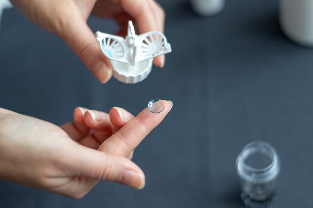 Mua kính Ortho-K ở đâu? Khám chữa cận thị bằng Ortho-K tại 5 địa chỉ uy tín ở Hà Nội