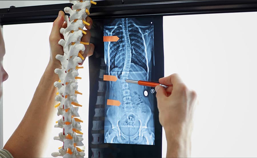 6 Bác sĩ Chuyên Khoa Cột Sống Xuất Sắc Tại TP.HCM