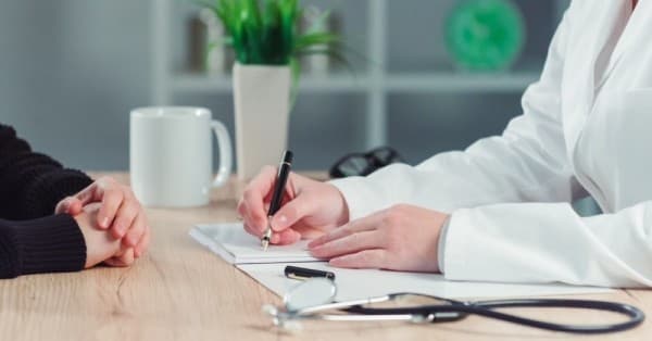 Top bác sĩ giỏi trong điều trị vô sinh hiếm muộn tại Hà Nội