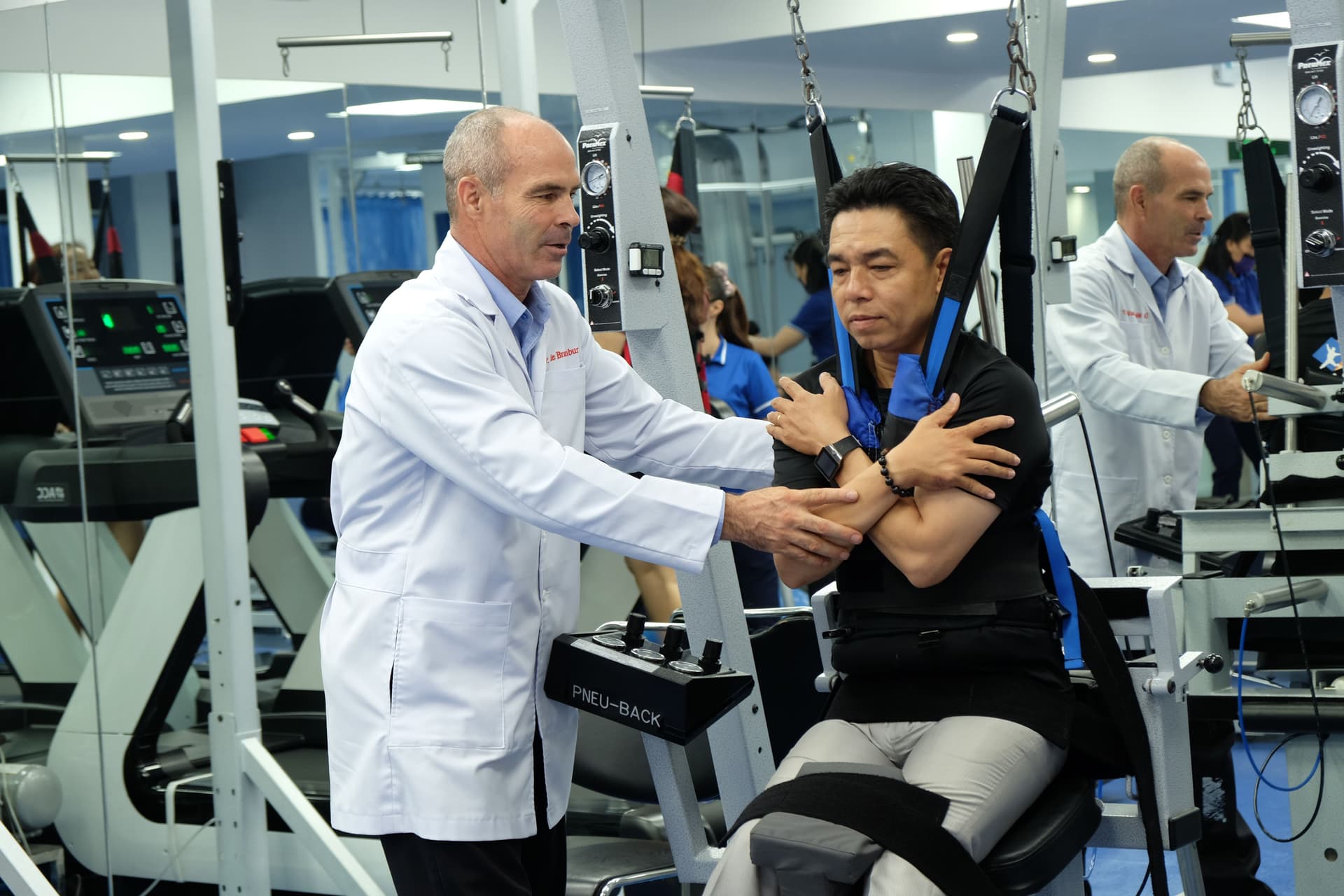 Nhận Biết Sớm Các Giai Đoạn Thoát Vị Đĩa Đệm Để Điều Trị Hiệu Quả