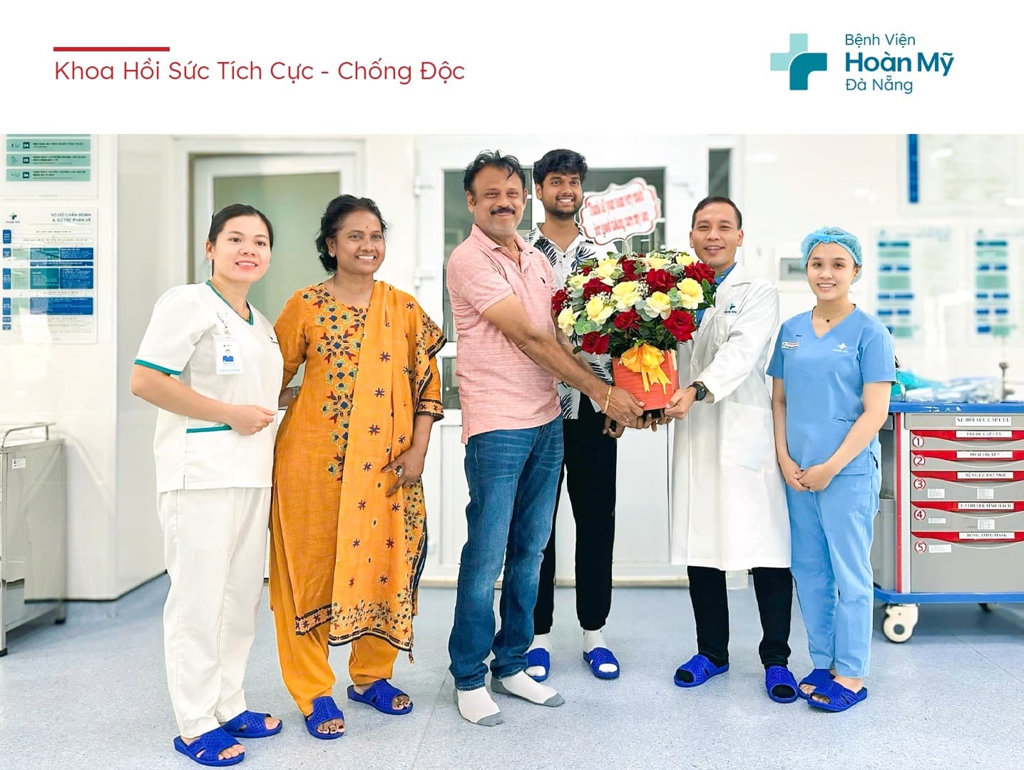 Cứu sống du khách Ấn Độ đuối nước biến chứng phù phổi cấp khi tắm biển tại Đà Nẵng