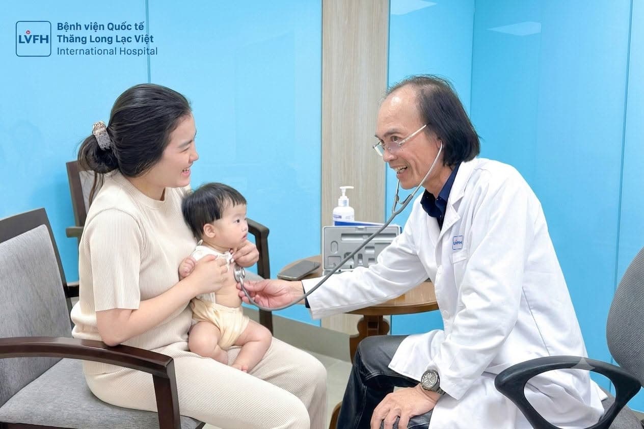 Khám Nhi khoa cùng GS.TS.TTƯT Nguyễn Tiến Dũng tại BVQT Thăng Long Lạc Việt