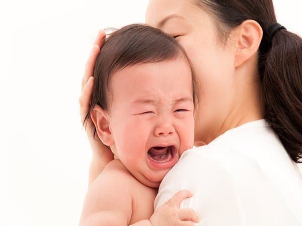 Trẻ bị tiêu chảy cấp: Nguyên nhân, dấu hiệu và cách chăm sóc tại nhà