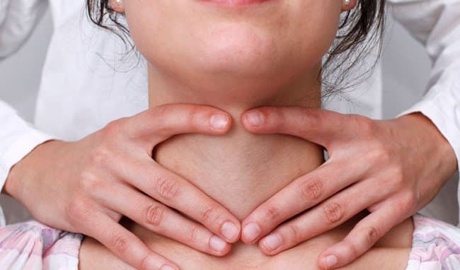 Stress kéo dài có thể gây cường giáp