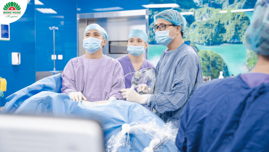 PHẪU THUẬT TIẾT NIỆU VÀ TÁN SỎI CÔNG NGHỆ CAO: XỬ LÝ TRIỆT ĐỂ SỎI THẬN, SỎI TIẾT NIỆU