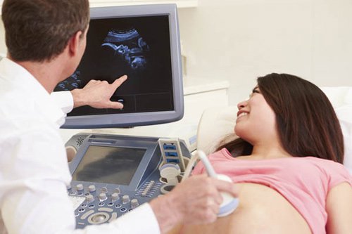 3 mốc siêu âm thai định kỳ quan trọng mẹ bầu cần ghi nhớ - ảnh 1