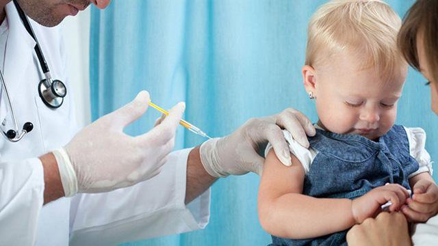 Tiêm vắc-xin sởi có gây sốt không? - ảnh 2