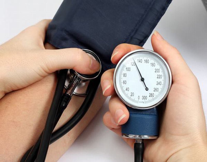 Bệnh huyết áp thấp là bênh gì?, Triệu chứng nhận biết và những lời khuyên