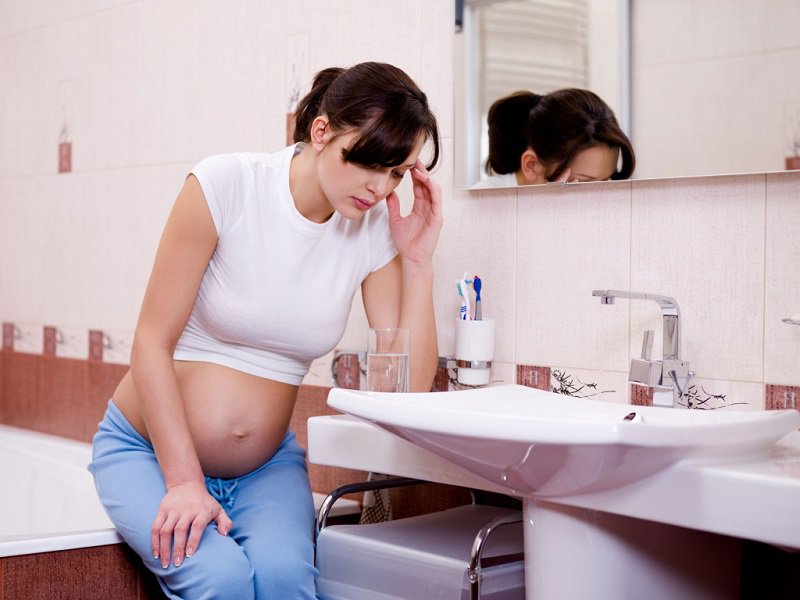Nhiễm trùng tiết niệu khi mang thai: Nguyên nhân, dấu hiệu nhận biết, cách phòng trán - ảnh 1