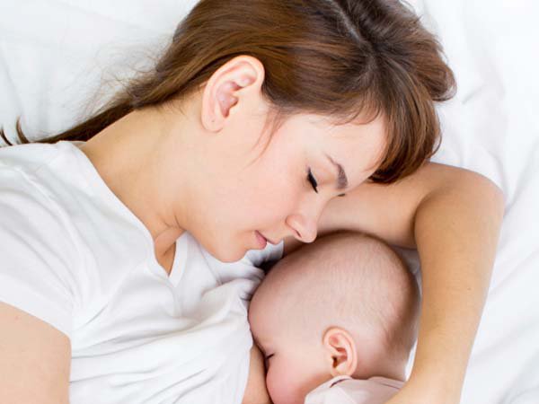 Hướng dẫn bổ sung canxi cho bé đang bú mẹ - ảnh 1
