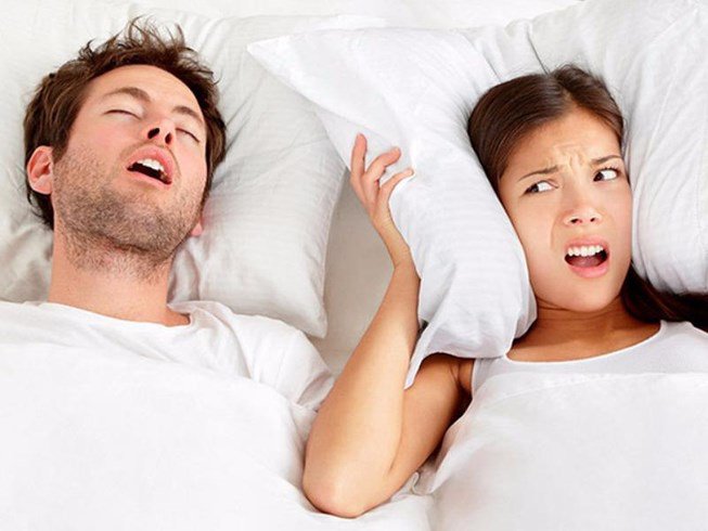 Ngủ ngáy là bệnh gì?, nguyên nhân và có nguy hiểm không - ảnh 1