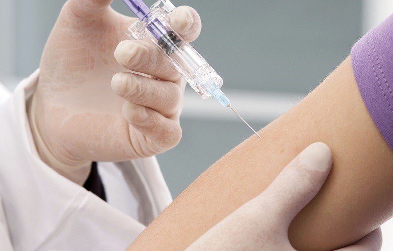 Phụ nữ trên 26 tuổi có tiêm được vắc-xin HPV ngừa ung thư cổ tử cung không? - ảnh 1