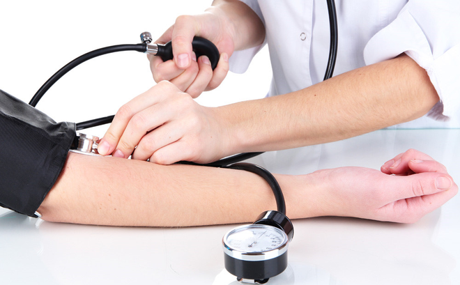 Tăng huyết áp: Chỉ số huyết áp, nguyên nhân và triệu chứng - ảnh 1