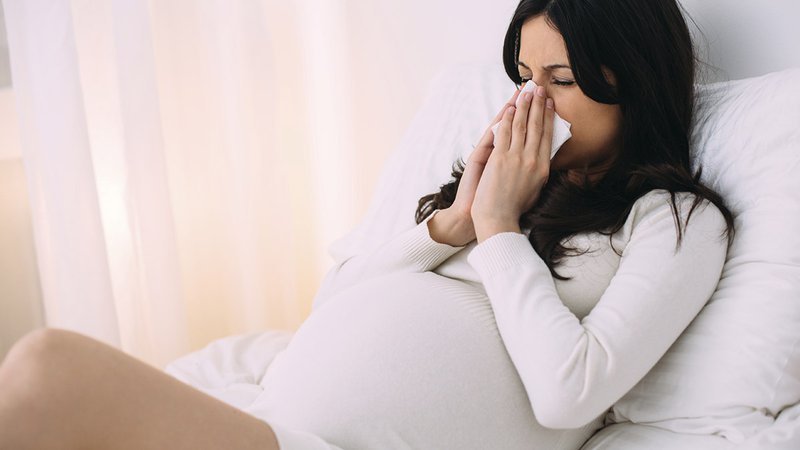 Bị Cảm cúm khi mang thai gây nguy hiểm gì đến thai nhi?