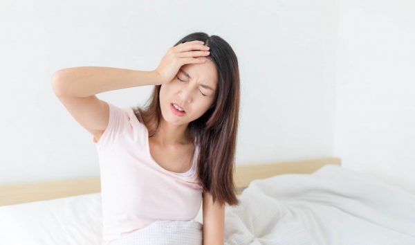 Phân biệt đau nửa đầu và bệnh thiên đầu thống (tăng nhãn áp - glocom)