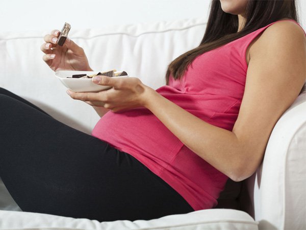 Sự phát triển của thai nhi tuần 15 mẹ cần biết - ảnh 1