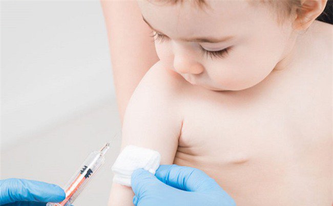 Các loại vắc xin cần tiêm cho bé 7-11 tháng tuổi - ảnh 1