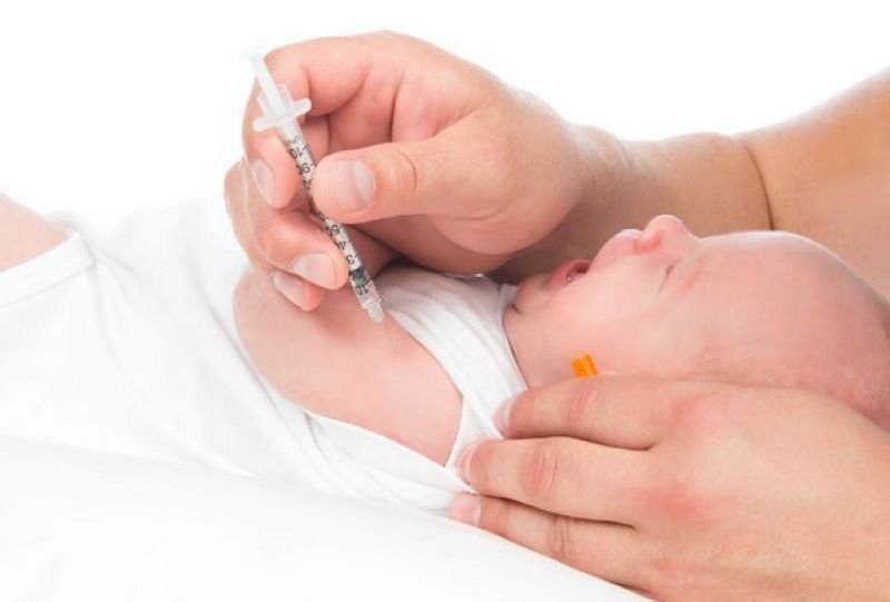 Có nên tiêm viêm gan B cho trẻ sơ sinh? Lịch tiêm cho trẻ sơ sinh