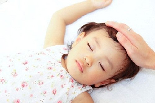 Biến chứng nguy hiểm do viêm xoang ở trẻ em và cách phòng tránh - ảnh 1