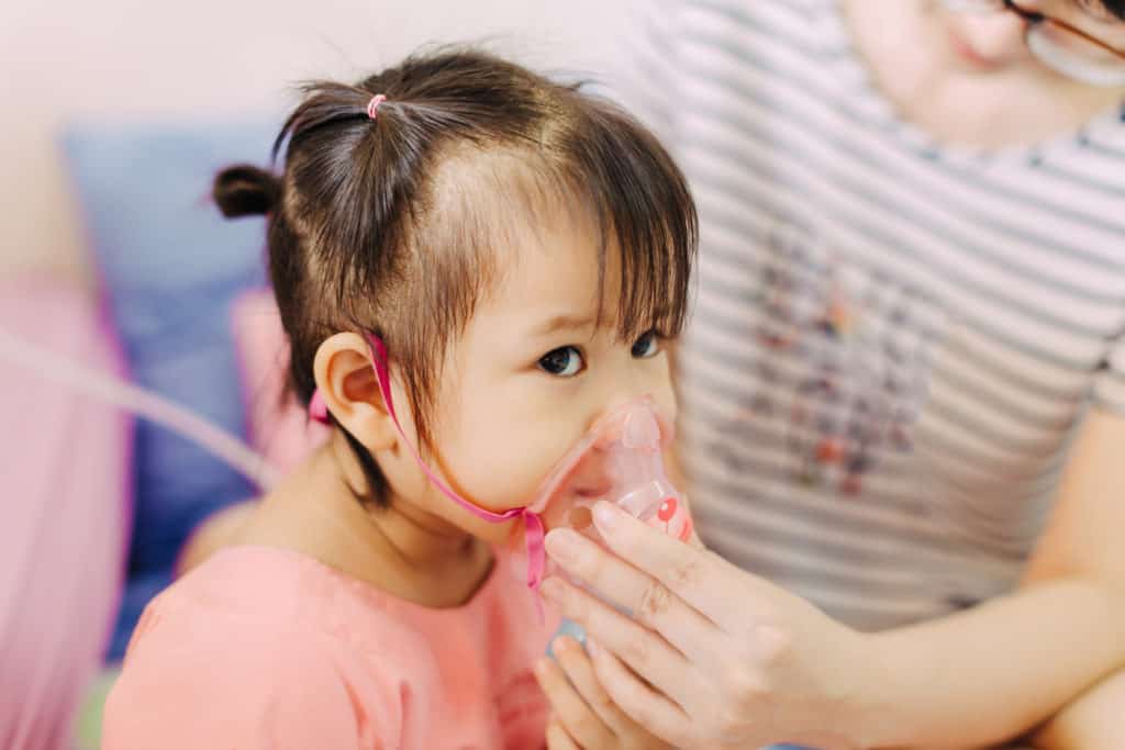 Viêm họng cấp ở trẻ: Nguyên nhân, triệu chứng, điều trị và Cách phòng tránh - ảnh 2