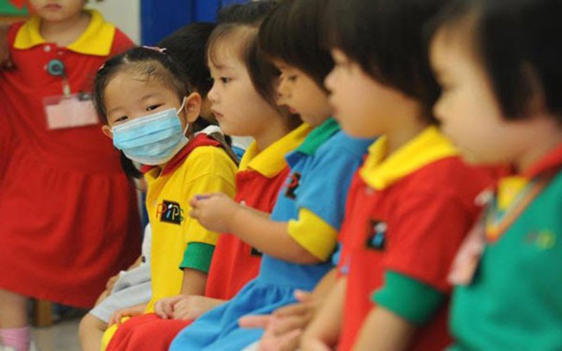 Trẻ bị cúm: Đường lây nhiễm, triệu chứng, điều trị và Cách chăm sóc - ảnh 1