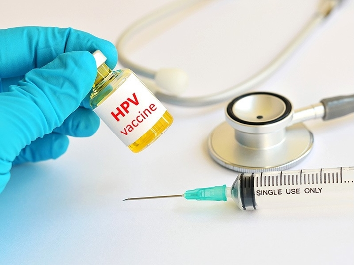 Bị nhiễm HPV gây mụn cóc sinh dục, có nên tiêm ngừa vắc-xin ung thư cổ tử cung? - ảnh 3