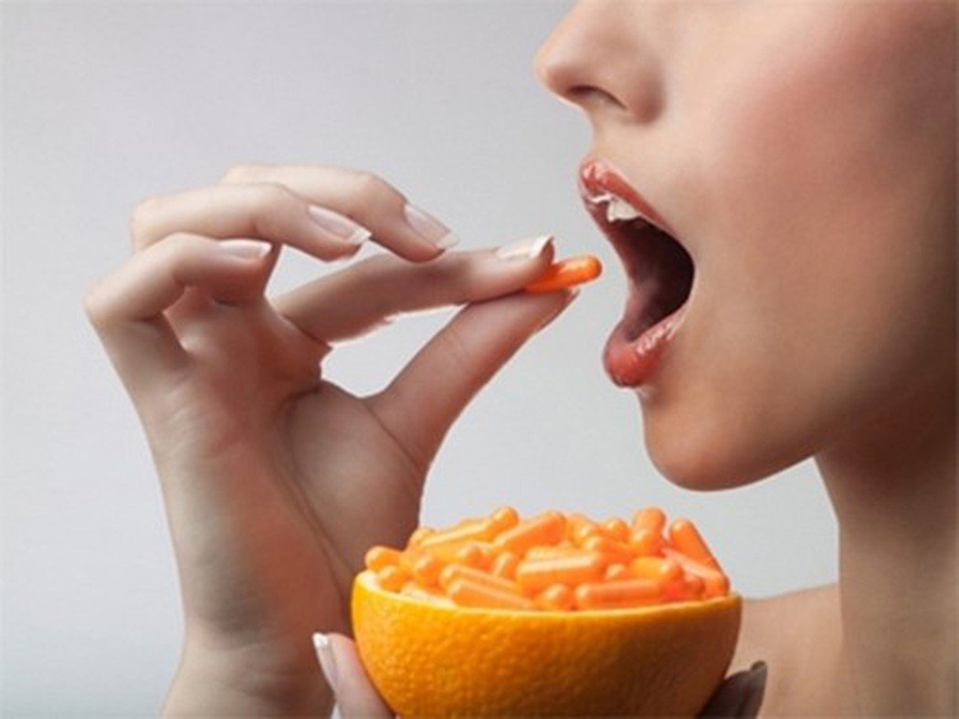 Người đau dạ dày có uống được vitamin C không? - ảnh 1