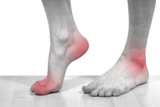 Chụp X-quang khớp cổ chân thẳng nghiêng là gì? Chuẩn bị và Quy trình chụp - ảnh 1