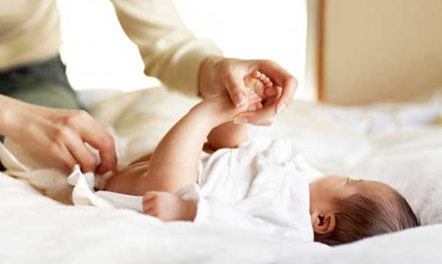 Có nên dùng kem dưỡng ẩm cho trẻ sơ sinh? - ảnh 4