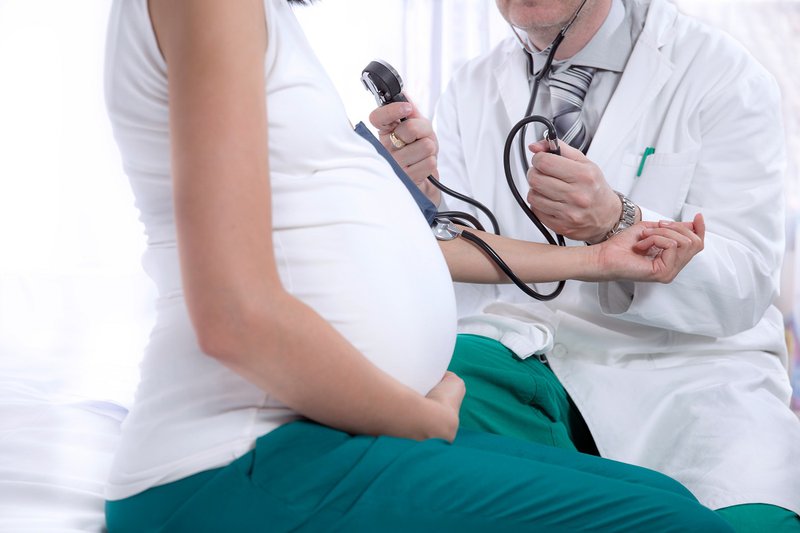 Tăng huyết áp thai kỳ: Những điều cần biết